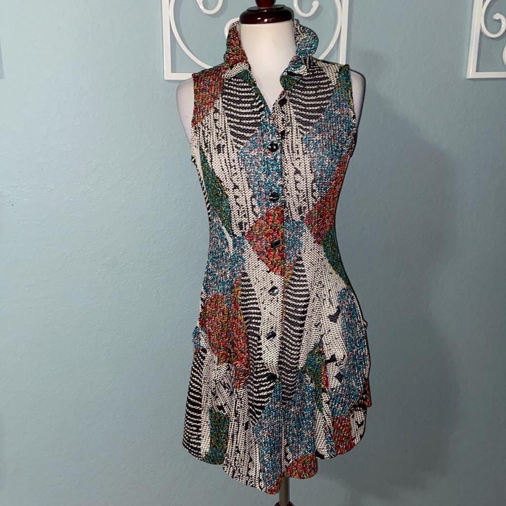 Like new IC by Connie K lagenlook knit tunic vest